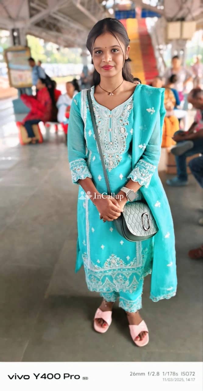 sensational 18 year old kajal kumari offers unforgettable experiences in hazaribagh with a touch of allure - Call Girls in hazaribagh jh_i