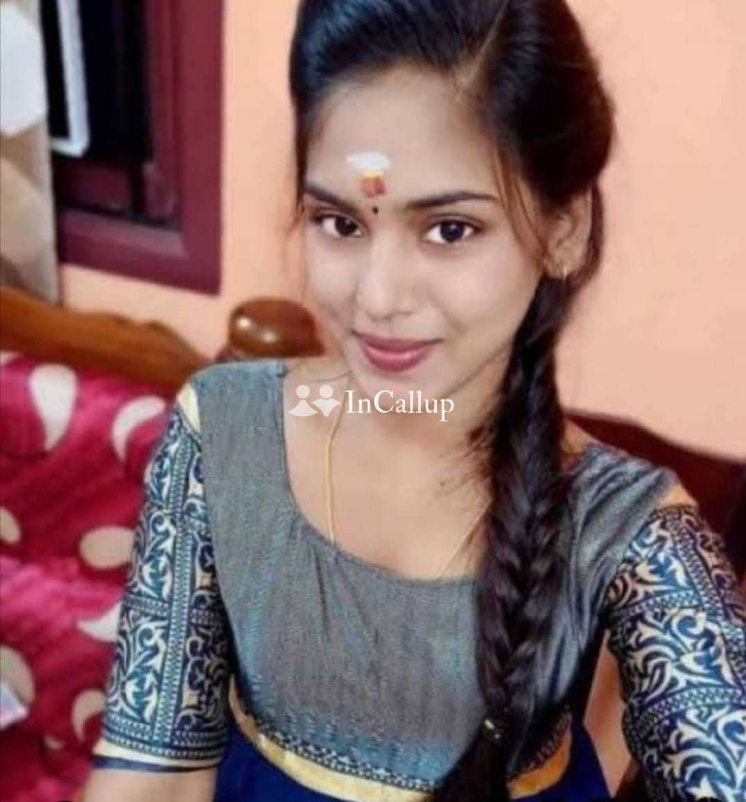 delightful black eyes and black hair hospet escort service known for being amorous - Call Girls in Hospet