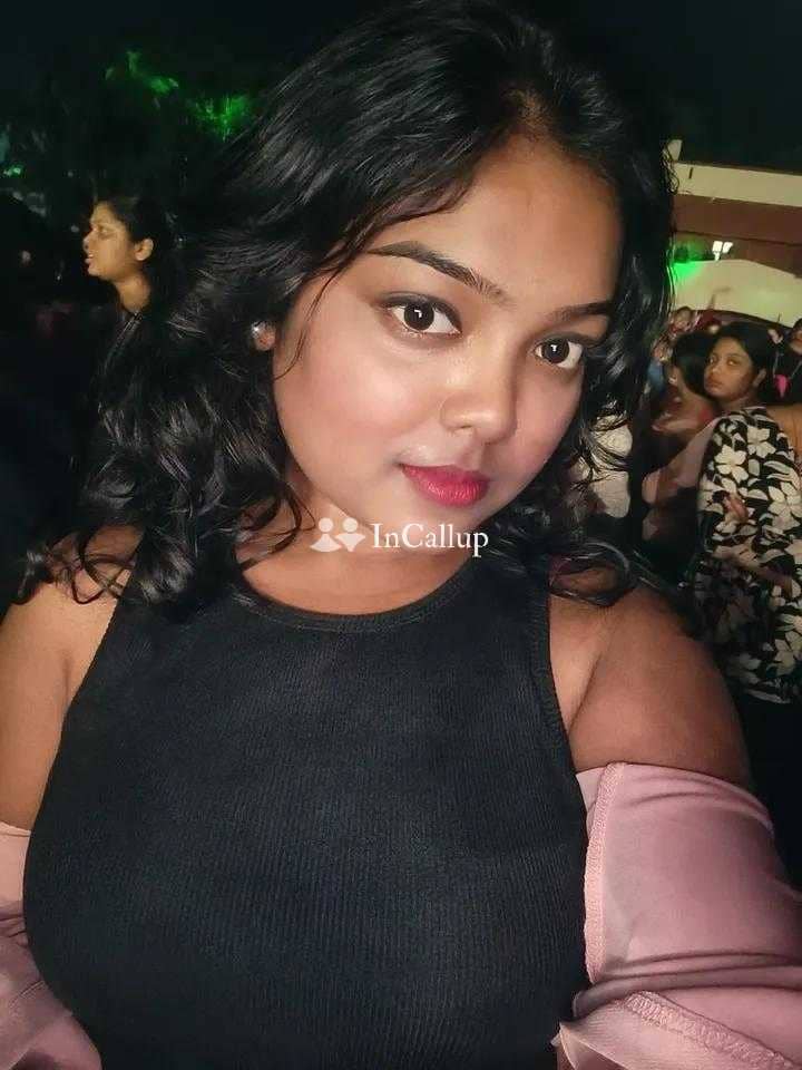 long legs and black eyes genuine oral anal role play doggy style blowjob handjob services known for being rare - Call Girls in Kanpur