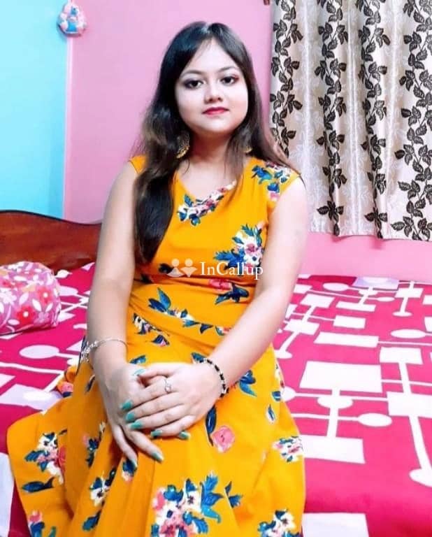 experience unforgettable moments with siya a captivating 22yearold escort in laxmi nagar ready to please you - Call Girls in Laxmi Nagar