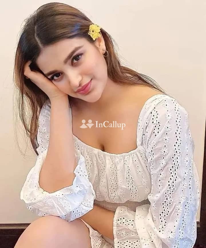 discover the sensual charms of komal in lucknow for an unforgettable girlfriend experience and more - Call Girls in lucknow escort