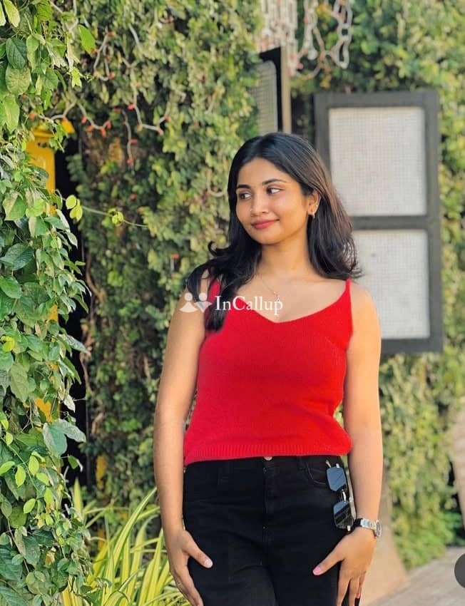 experience pure pleasure with aarti singh your stunning 24yearold call girl in mumbais vibrant scene - Call Girls in Mumbai