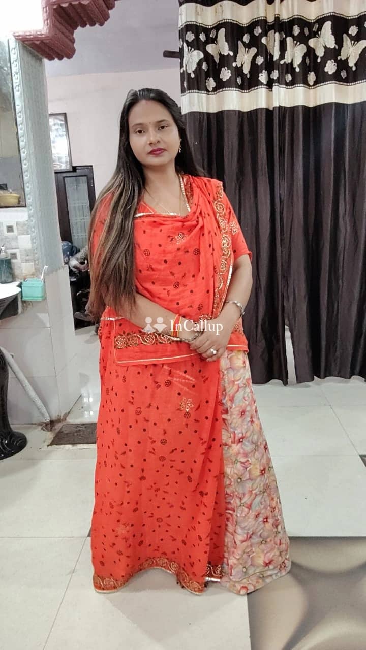 explore passionate moments with priya in rajkot a curvy beauty ready to fulfill your desires - Call Girls in rajkot gj xx