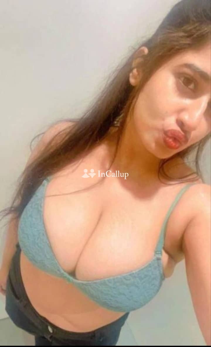 experience a flirty videocall with 21yearold simran roy from thane for an unforgettable connection - Call Girls in thane mh_i