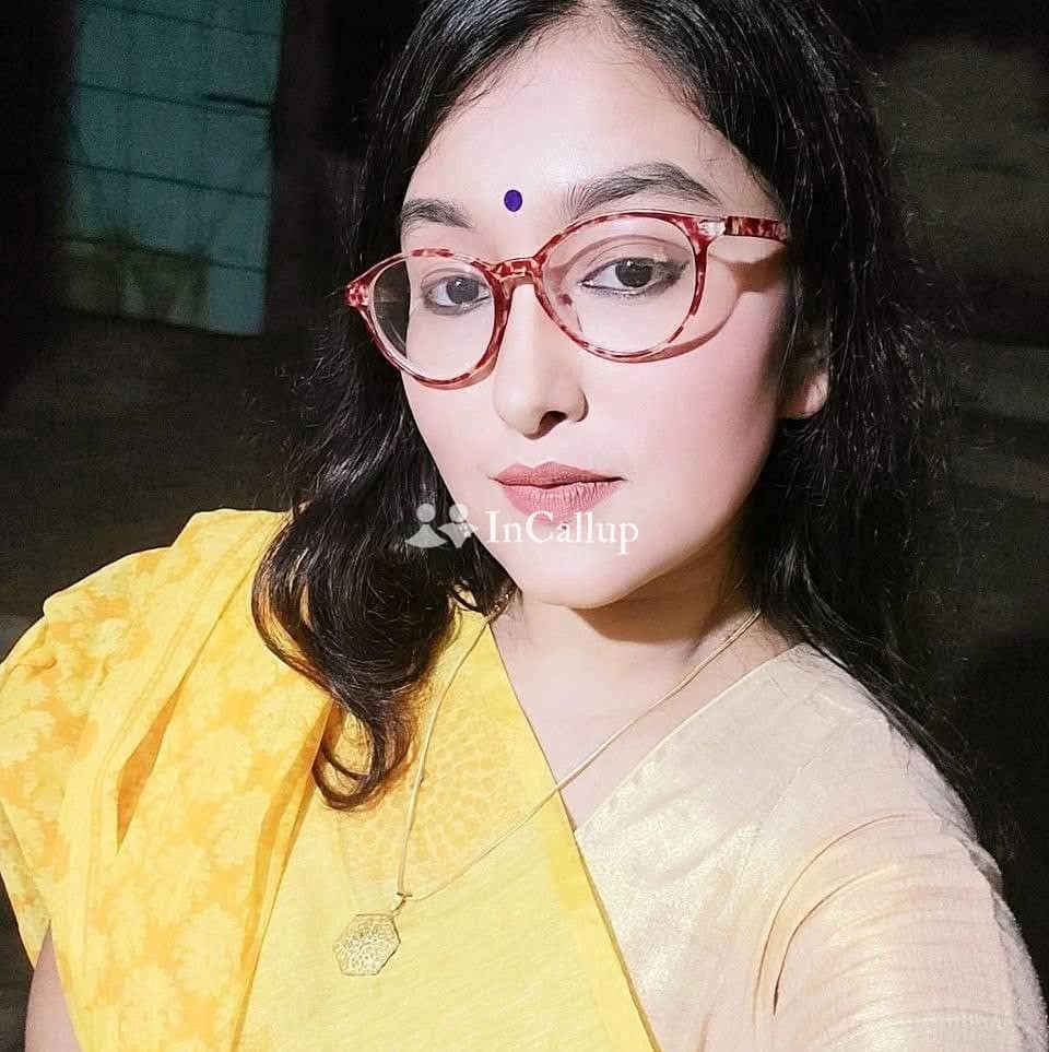 sensational curvy beauty kajal ji offers unforgettable experiences in visakhapatnam indulge in your wildest fantasies - Call Girls in Visakhapatnam