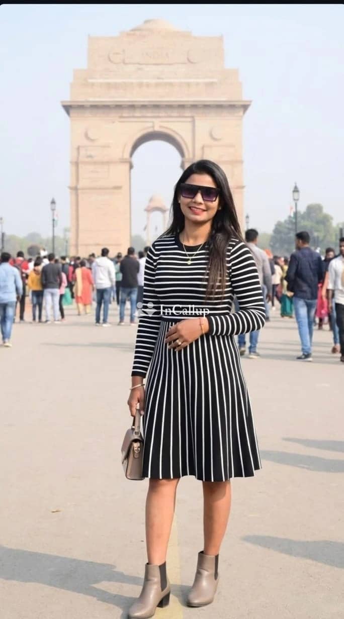 experience an enchanting evening with kirthi your stunning 23yearold girlfriend in visakhapatnams vibrant scene - Call Girls in visakhapatnam ap_i